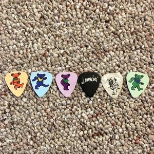 Grateful Dead guitar picks 🌞